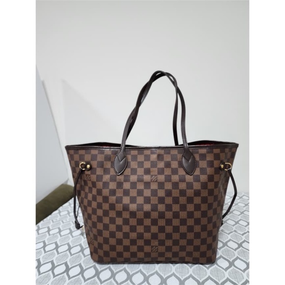 Authentic Louis Vuitton Damier Ebene Neverfull MM - Picture 7 of 15